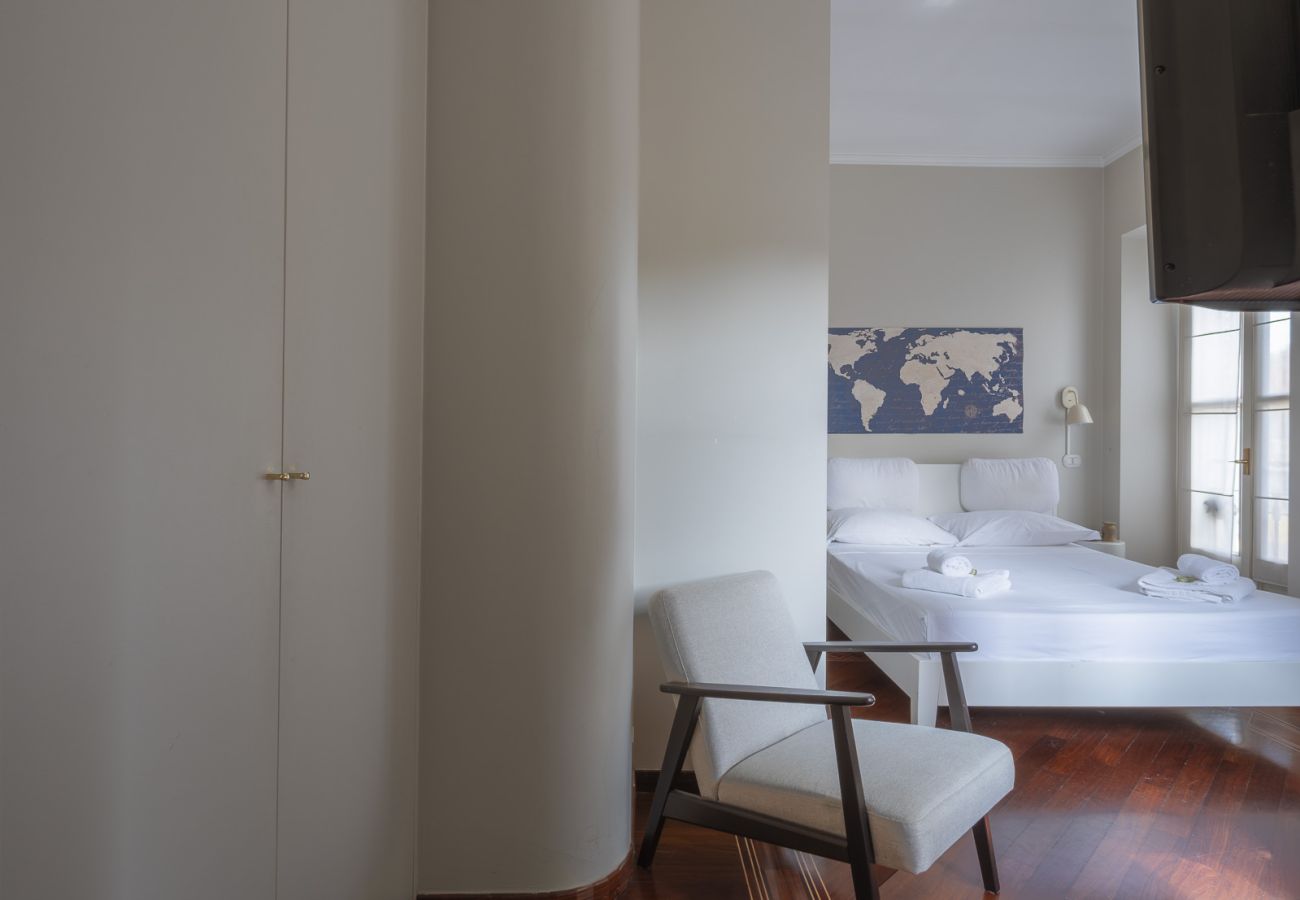 Appartamento a Milano - Corso Venezia - Elegante bilocale con terrazza panoramica comune nel cuore di Milano