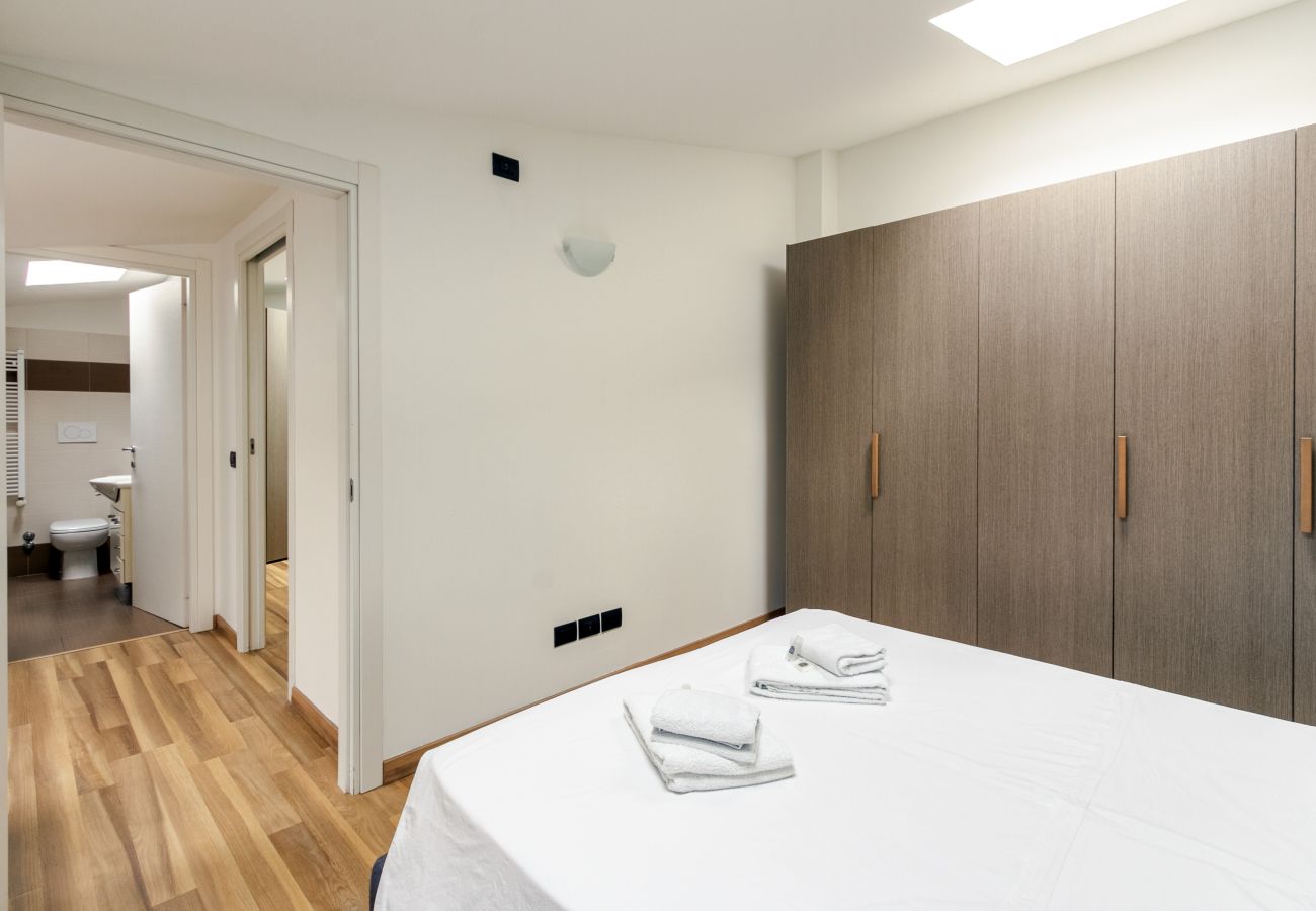 Appartamento a Milano - Palazzo Candiani - Elegante appartamento con 3 camere su due livelli 
