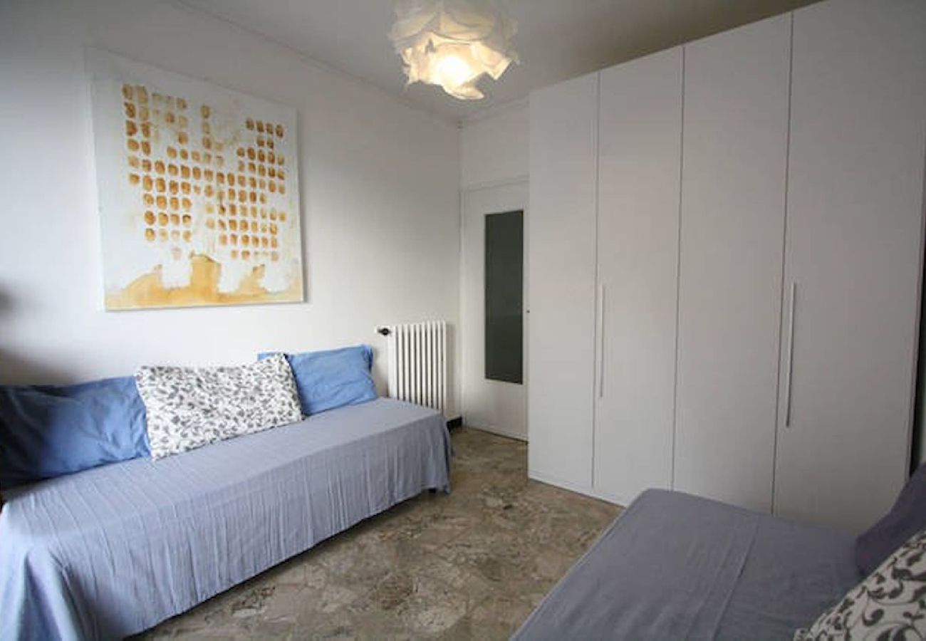 Residence a Taggia - Arma di Taggia - Trilo con terrazzo fronte mare 