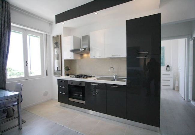 Residence a Taggia -  Arma di Taggia  - Bilocale con terrazzo fronte mare - Residence a Taggia -  Arma di Taggia  - Bilocale con terrazzo fronte mare -