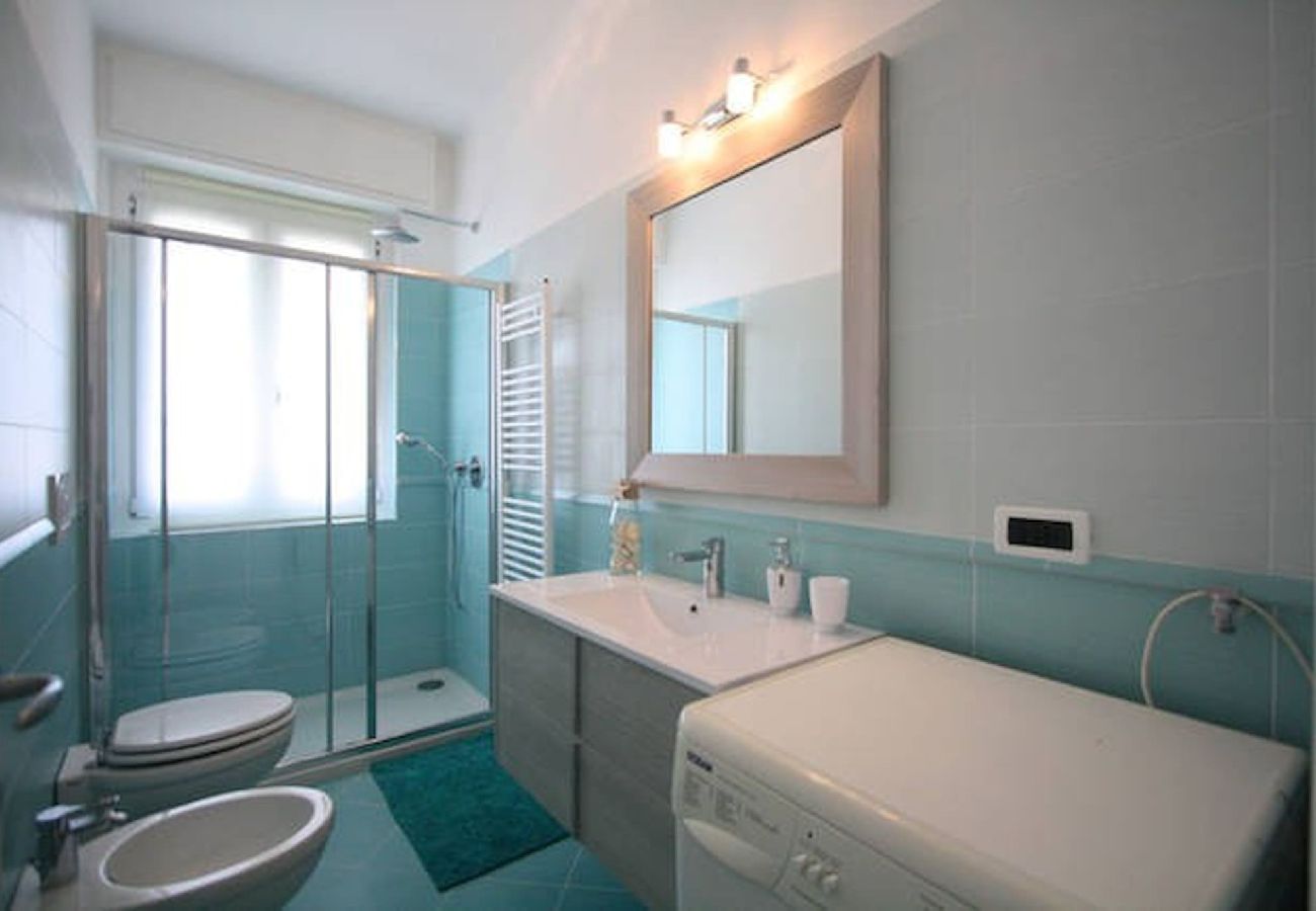 Residence a Taggia -  Arma di Taggia  - Bilocale con terrazzo fronte mare -