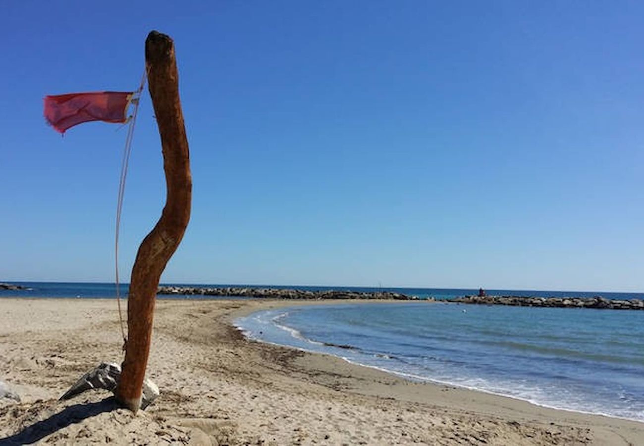 Residence a Taggia -  Arma di Taggia  - Bilocale con terrazzo fronte mare -
