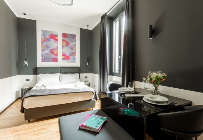 Studio a Milano - Palazzo Quantum 1- Suite Monolocale  Studio a Milano - Palazzo Quantum 1- Suite Monolocale