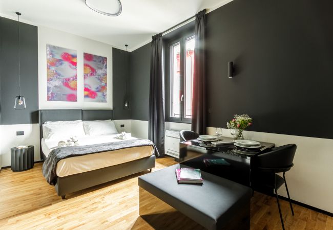 Studio a Milano - Palazzo Quantum 1- Suite Monolocale  Studio a Milano - Palazzo Quantum 1- Suite Monolocale