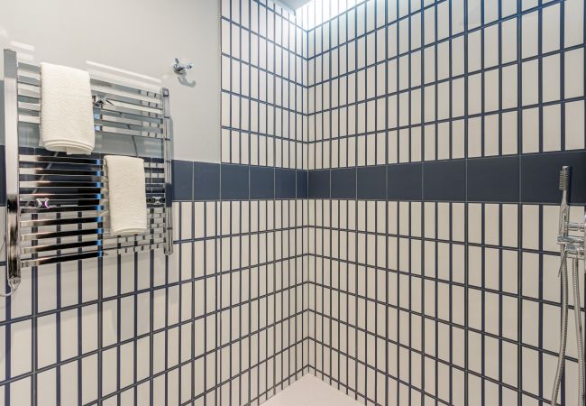 Studio a Milano - Palazzo Quantum 1- Suite Monolocale  Studio a Milano - Palazzo Quantum 1- Suite Monolocale