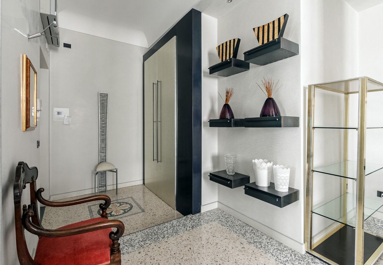 Appartamento a Milano - Della Signora - Elegante bilocale vicino al Duomo