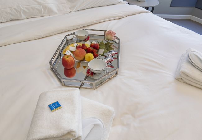 Appartamento a Milano - Central Tower S. Babila - Elegante trilocale con rooftop Appartamento a Milano - Central Tower S. Babila - Elegante trilocale con rooftop