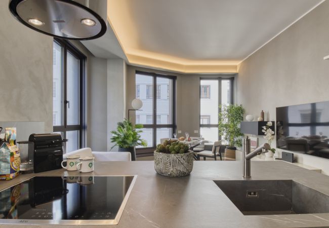 Appartamento a Milano - Central Tower S. Babila - Elegante trilocale con rooftop Appartamento a Milano - Central Tower S. Babila - Elegante trilocale con rooftop