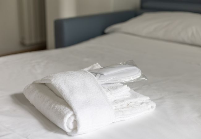 Studio a Milano - Palazzo Candiani. Monolocale superior con terrazza Studio a Milano - Palazzo Candiani. Monolocale superior con terrazza