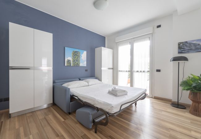 Studio a Milano - Palazzo Candiani. Monolocale superior con terrazza Studio a Milano - Palazzo Candiani. Monolocale superior con terrazza