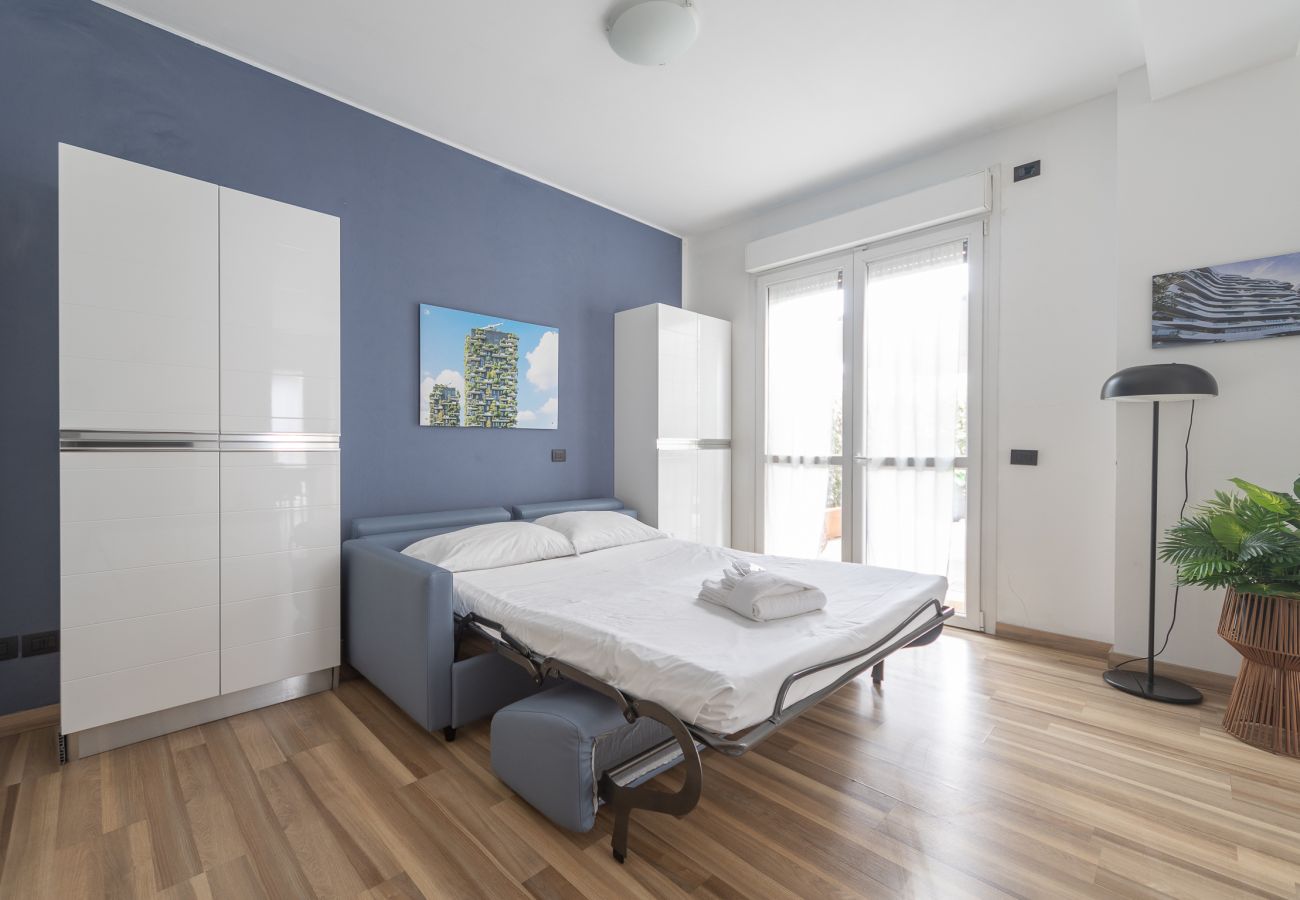 Studio a Milano - Palazzo Candiani. Monolocale superior con terrazza