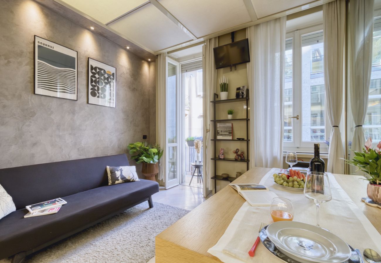 Appartamento a Milano - Cerva -Bilocale di design vicino al Duomo