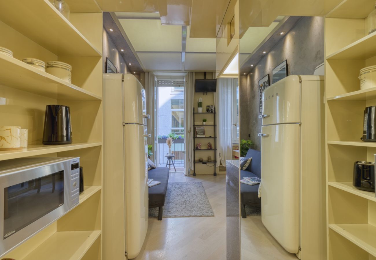 Appartamento a Milano - Cerva -Bilocale di design vicino al Duomo