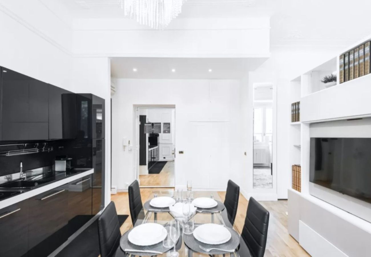 Studio a Milano - Acquileia - Elegante loft  a pochi passi da Corso Magenta