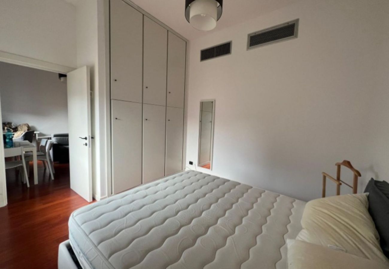 Appartamento a Milano - Garibladi - Moderno bilocale in Brera by Rentopolis