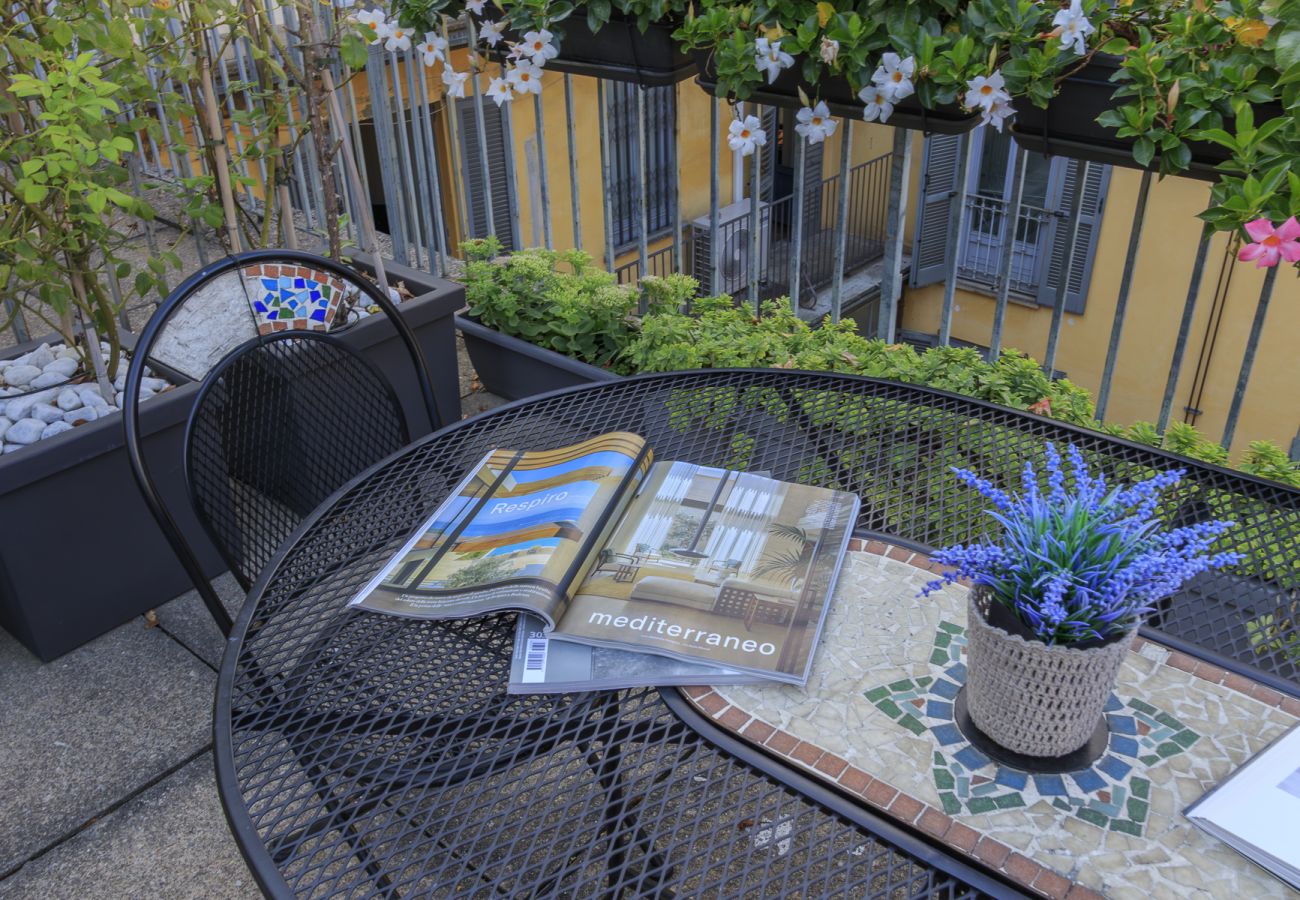 Apartment in Milan - Corso Venezia - Elegant 1 BR apt with shared rooftop terrace in the heart of Milan