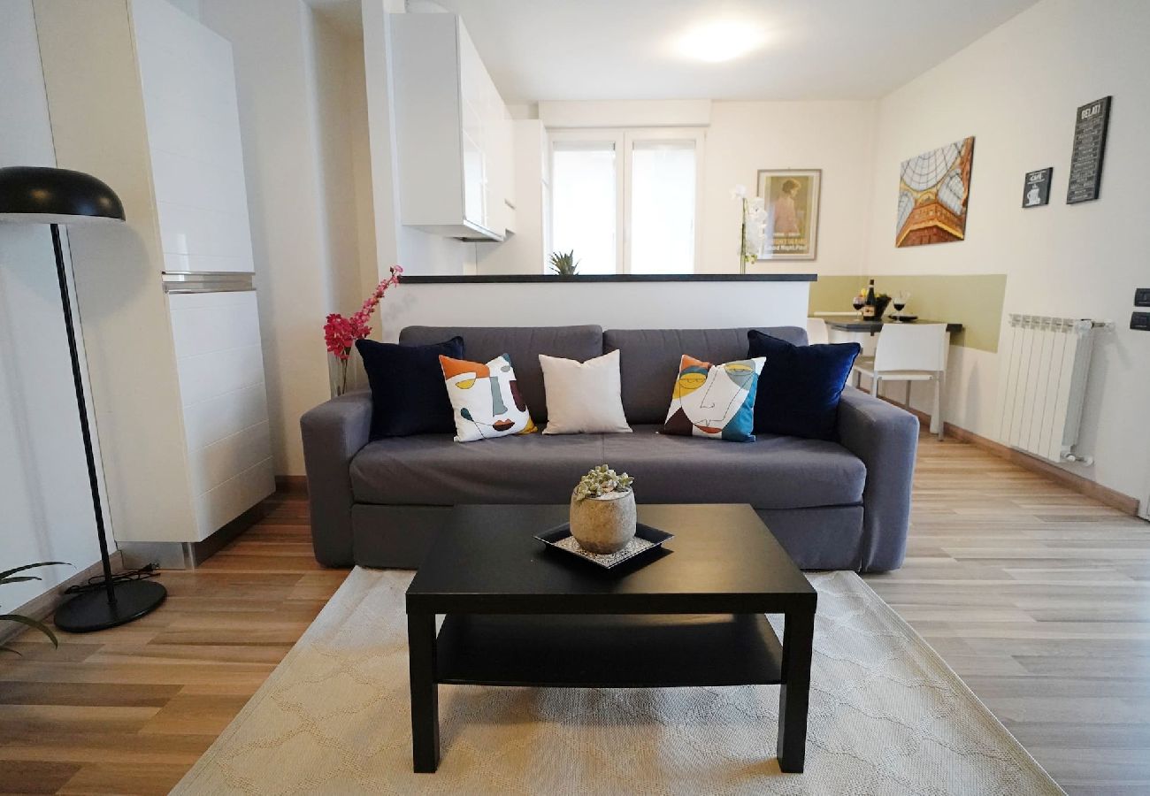 Apartment in Milan - Candiani Building - Modern 2BR Apartment steps from Bovisa Politecnico
