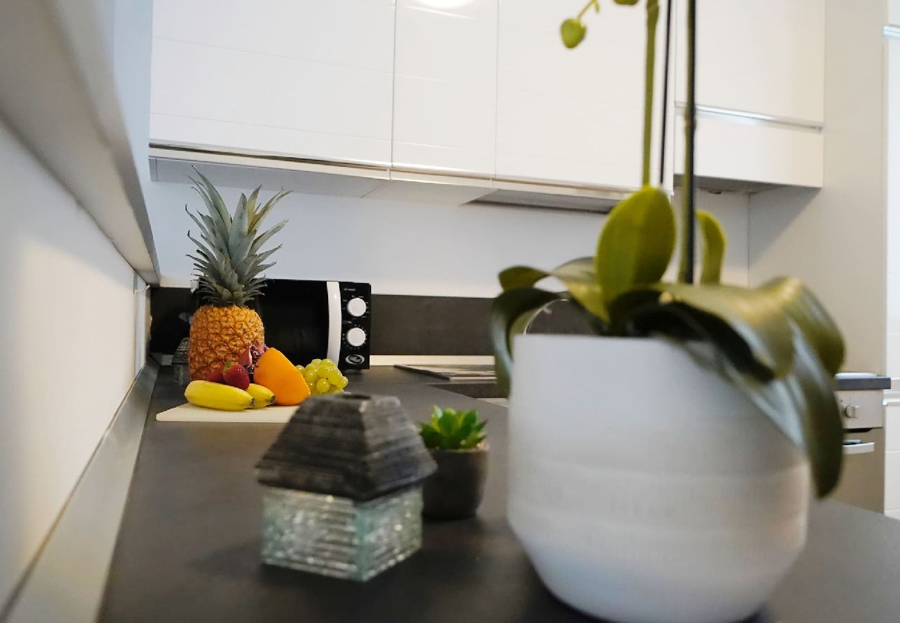 Apartment in Milan - Candiani Building - Modern 2BR Apartment steps from Bovisa Politecnico