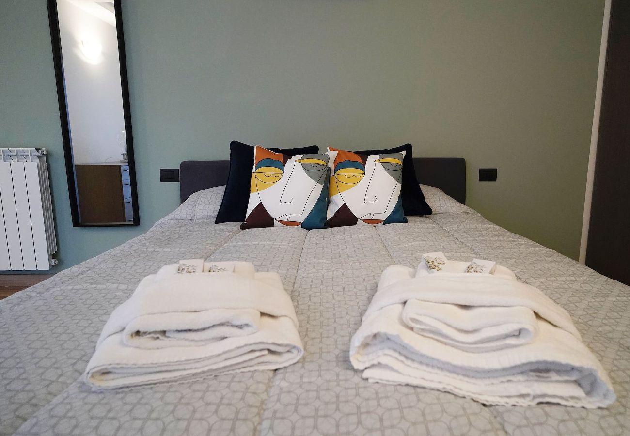Apartment in Milan - Candiani Building - Modern 2BR Apartment steps from Bovisa Politecnico