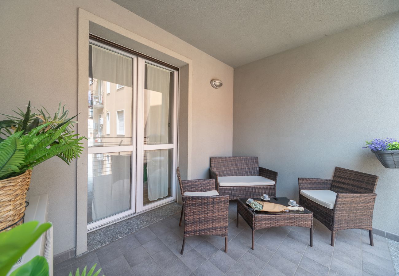 Apartment in Milan - Candiani Building - Modern 2BR Apartment steps from Bovisa Politecnico