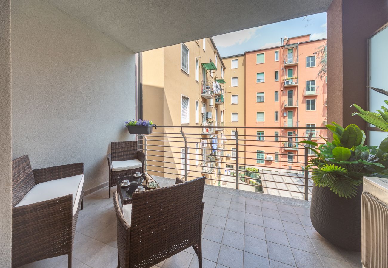 Apartment in Milan - Candiani Building - Modern 2BR Apartment steps from Bovisa Politecnico
