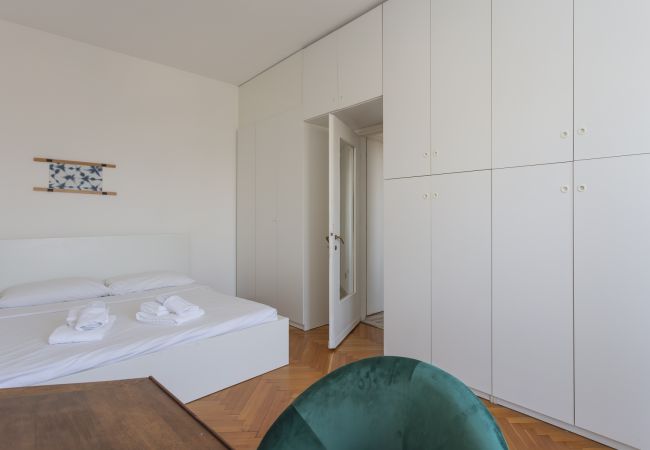 Apartment in Milano - Biancamano Skyline view - 13th floor 1 bdr with balcony in Moscova/Sempione Apartment in Milano - Biancamano Skyline view - 13th floor 1 bdr with balcony in Moscova/Sempione