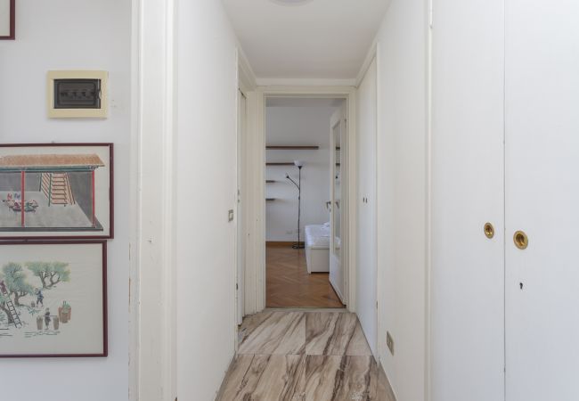 Apartment in Milano - Biancamano Skyline view - 13th floor 1 bdr with balcony in Moscova/Sempione Apartment in Milano - Biancamano Skyline view - 13th floor 1 bdr with balcony in Moscova/Sempione