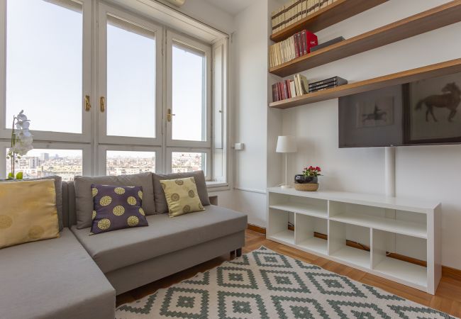 Apartment in Milano - Biancamano Skyline view - 13th floor 1 bdr with balcony in Moscova/Sempione Apartment in Milano - Biancamano Skyline view - 13th floor 1 bdr with balcony in Moscova/Sempione