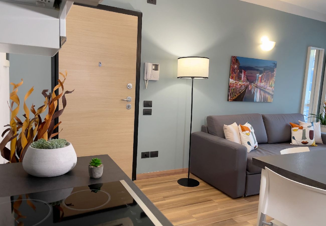 Apartment in Milan - Candiani Building - Bright & Spacious 1 BR w/balcony in Bovisa 