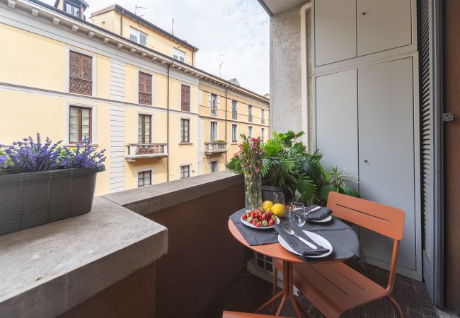 Apartment in Milano - S. Marco - Bright & Central 1BDR with Balcony in Brera  Apartment in Milano - S. Marco - Bright & Central 1BDR with Balcony in Brera