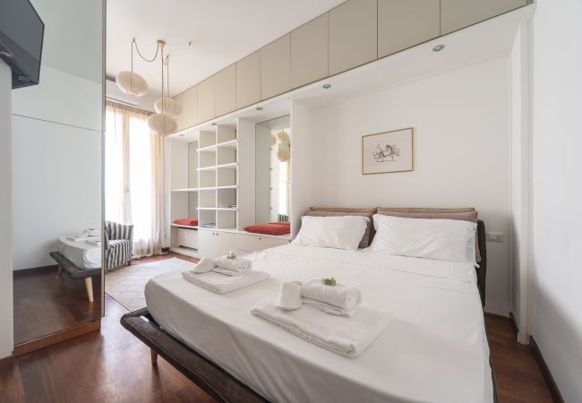 Apartment in Milano - S. Marco - Bright & Central 1BDR with Balcony in Brera  Apartment in Milano - S. Marco - Bright & Central 1BDR with Balcony in Brera