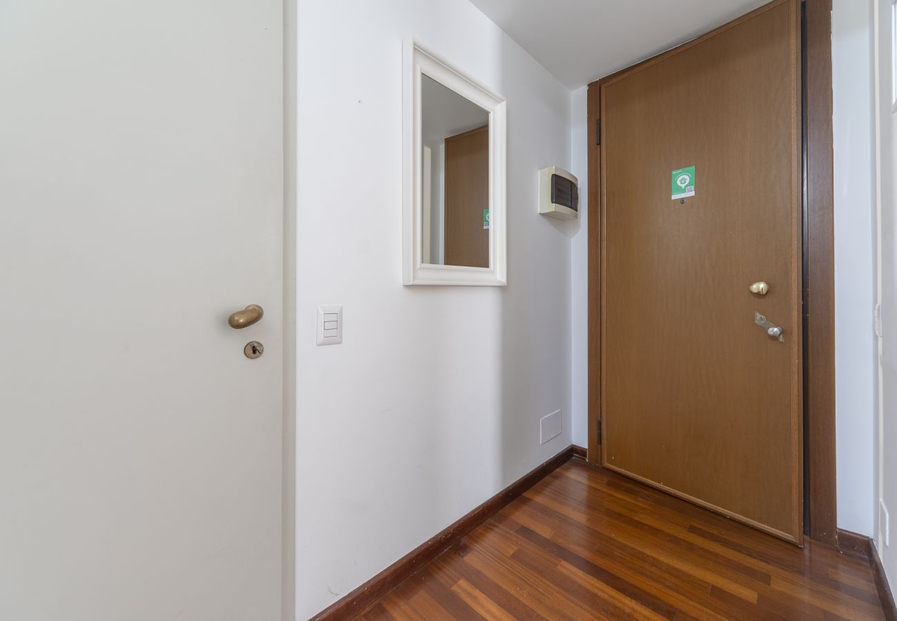 Apartment in Milan - S. Marco - Bright & Central 1BDR with Balcony in Brera 