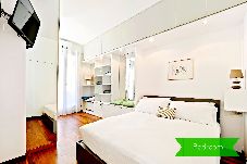 Apartment in Milan - San Marco - Bright & Central Apartment with Balcony in Brera 