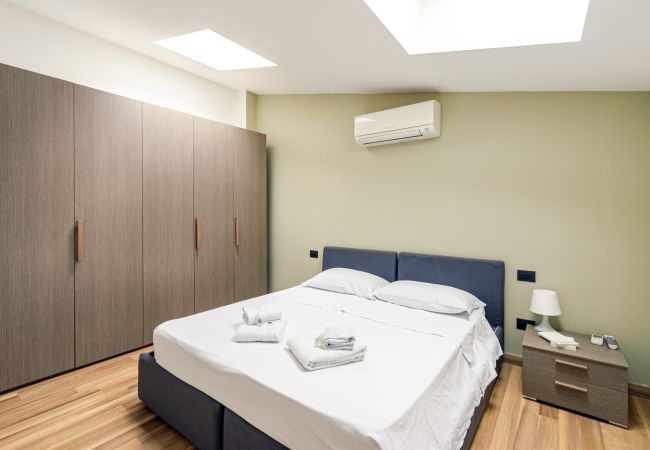 Apartment in Milano - Candiani Building - Elegant 2-level Apartment with 3 bedrooms Apartment in Milano - Candiani Building - Elegant 2-level Apartment with 3 bedrooms