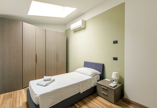 Apartment in Milano - Candiani Building - Elegant 2-level Apartment with 3 bedrooms Apartment in Milano - Candiani Building - Elegant 2-level Apartment with 3 bedrooms