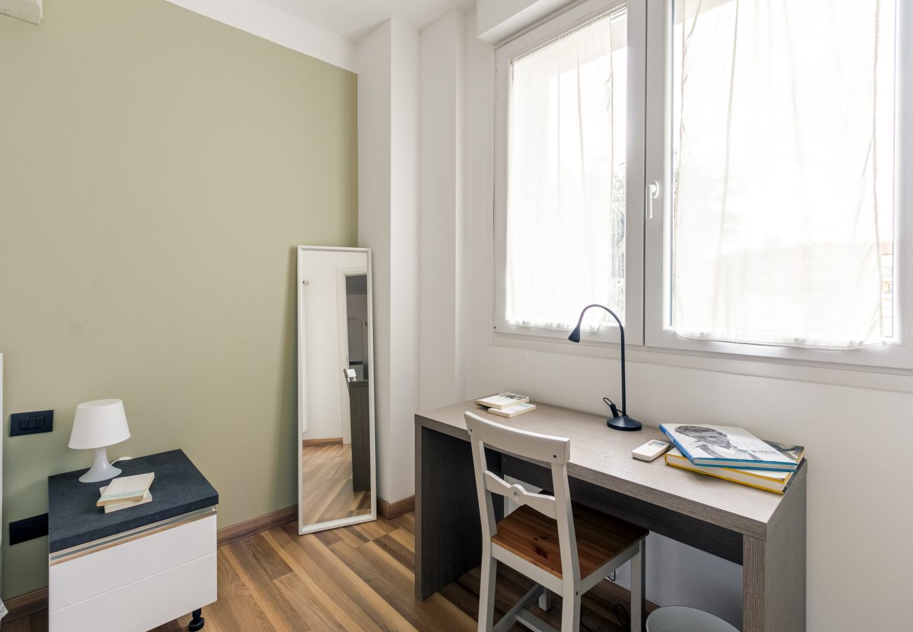 Apartment in Milan - Candiani Building - Elegant 2-level Apartment with 3 bedrooms