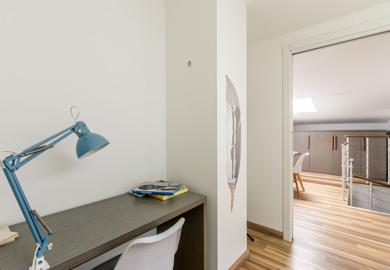 Apartment in Milan - Candiani Building - Elegant 2-level Apartment with 3 bedrooms