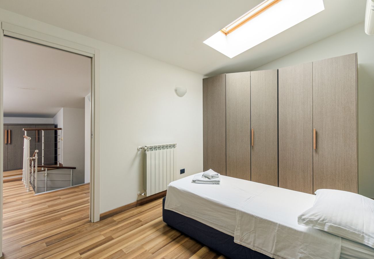 Apartment in Milan - Candiani Building - Elegant 2-level Apartment with 3 bedrooms