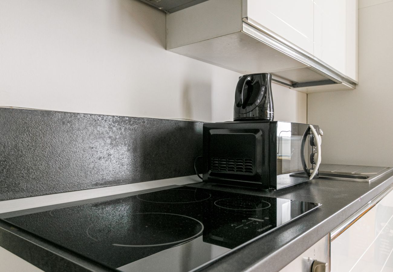 Apartment in Milan - Candiani Building - Elegant 2-level Apartment with 3 bedrooms