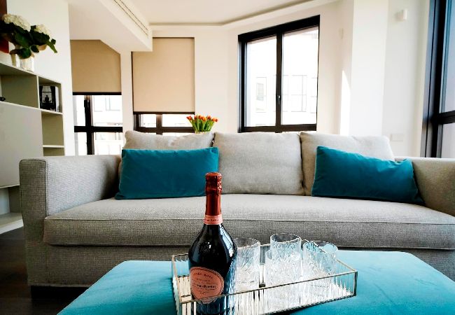 Apartment in Milano - S. Babila Central Tower w/rooftop terrace in San Babila  Apartment in Milano - S. Babila Central Tower w/rooftop terrace in San Babila