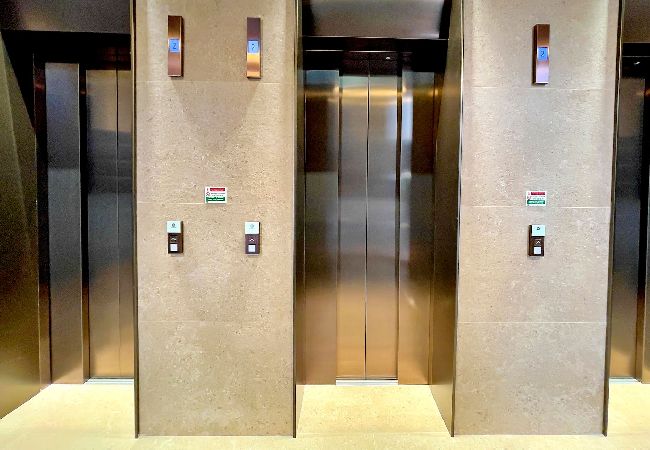 Apartment in Milano - S. Babila Central Tower w/rooftop terrace in San Babila  Apartment in Milano - S. Babila Central Tower w/rooftop terrace in San Babila