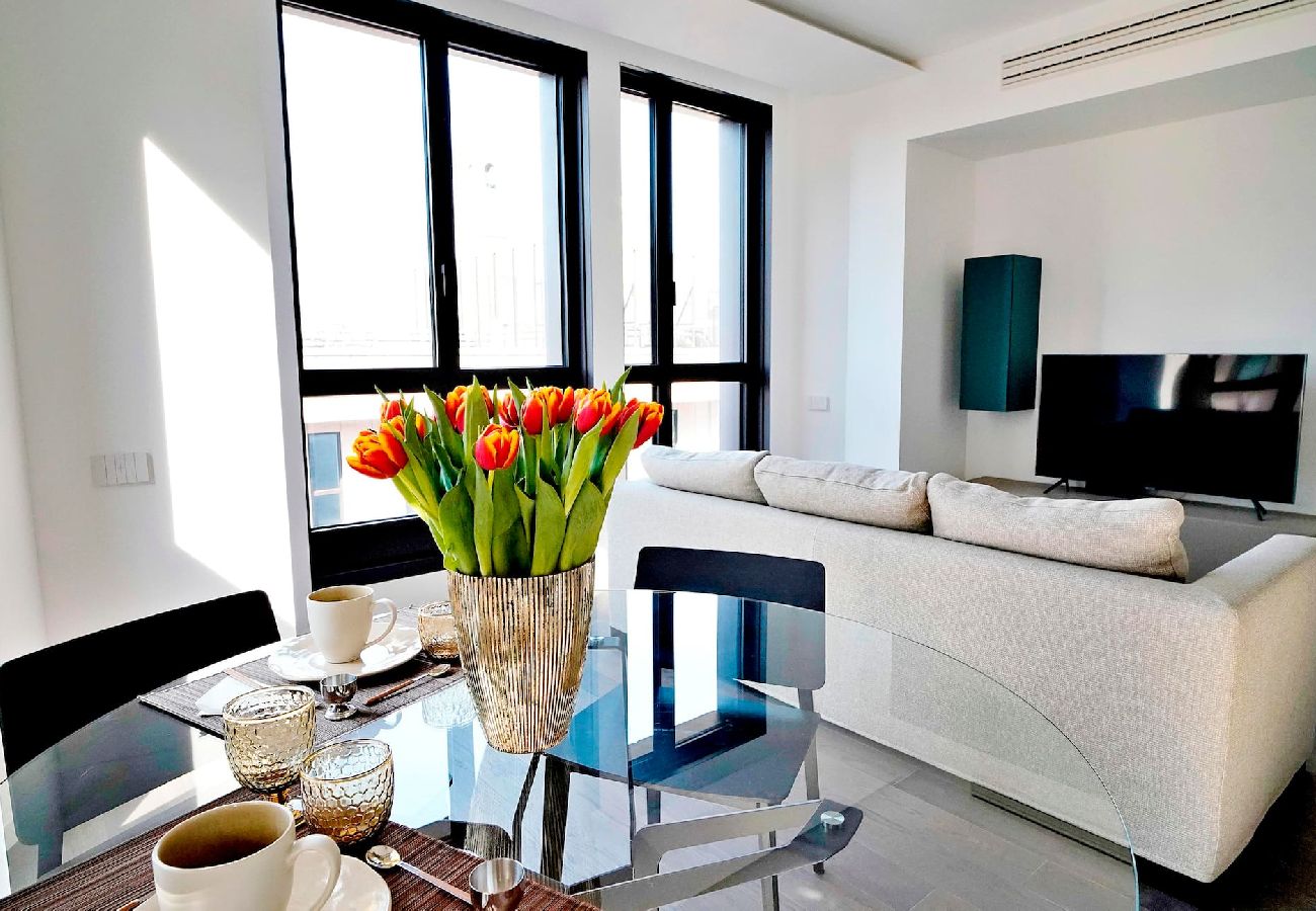 Apartment in Milan - S. Babila Central Tower w/rooftop terrace in San Babila 