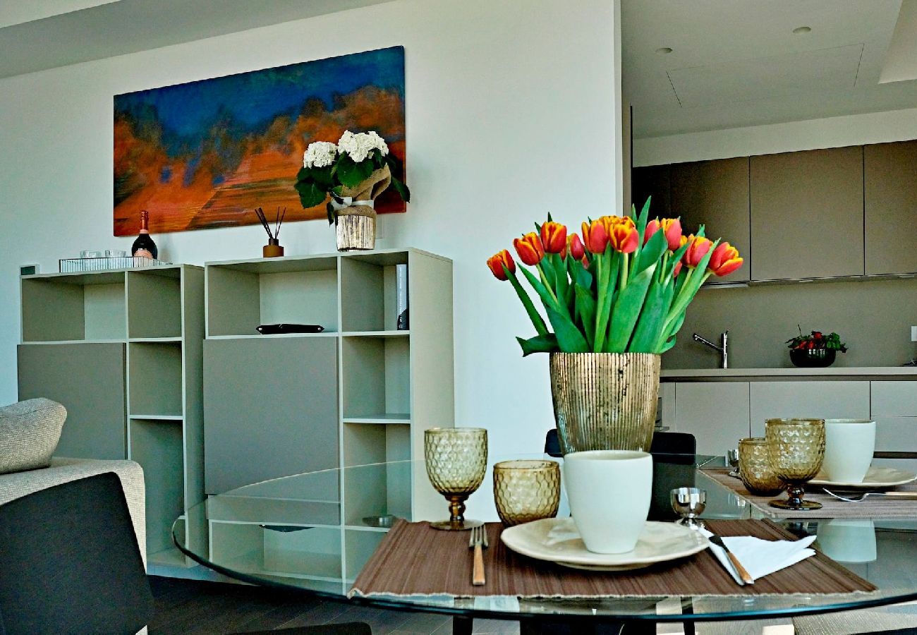 Apartment in Milan - S. Babila Central Tower w/rooftop terrace in San Babila 