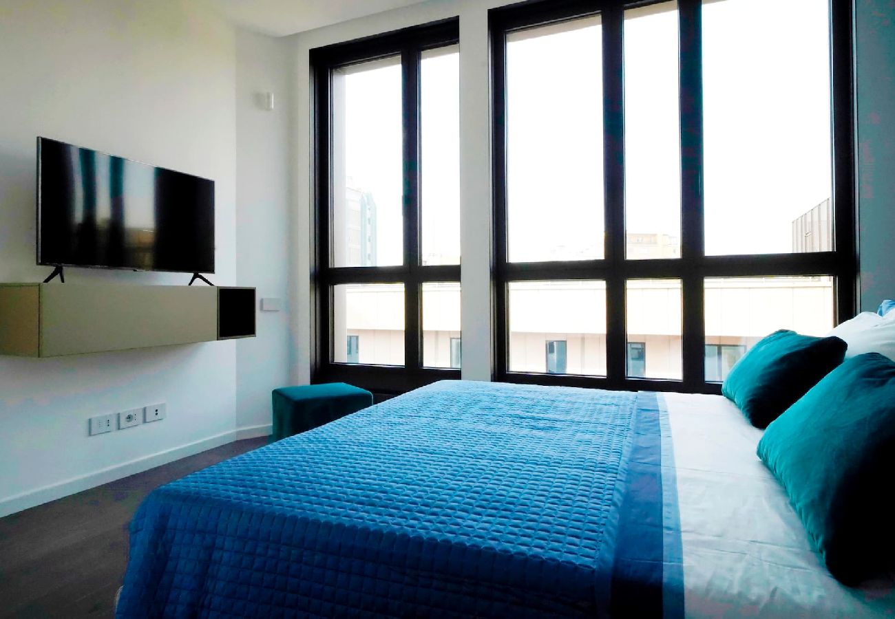 Apartment in Milan - S. Babila Central Tower w/rooftop terrace in San Babila 