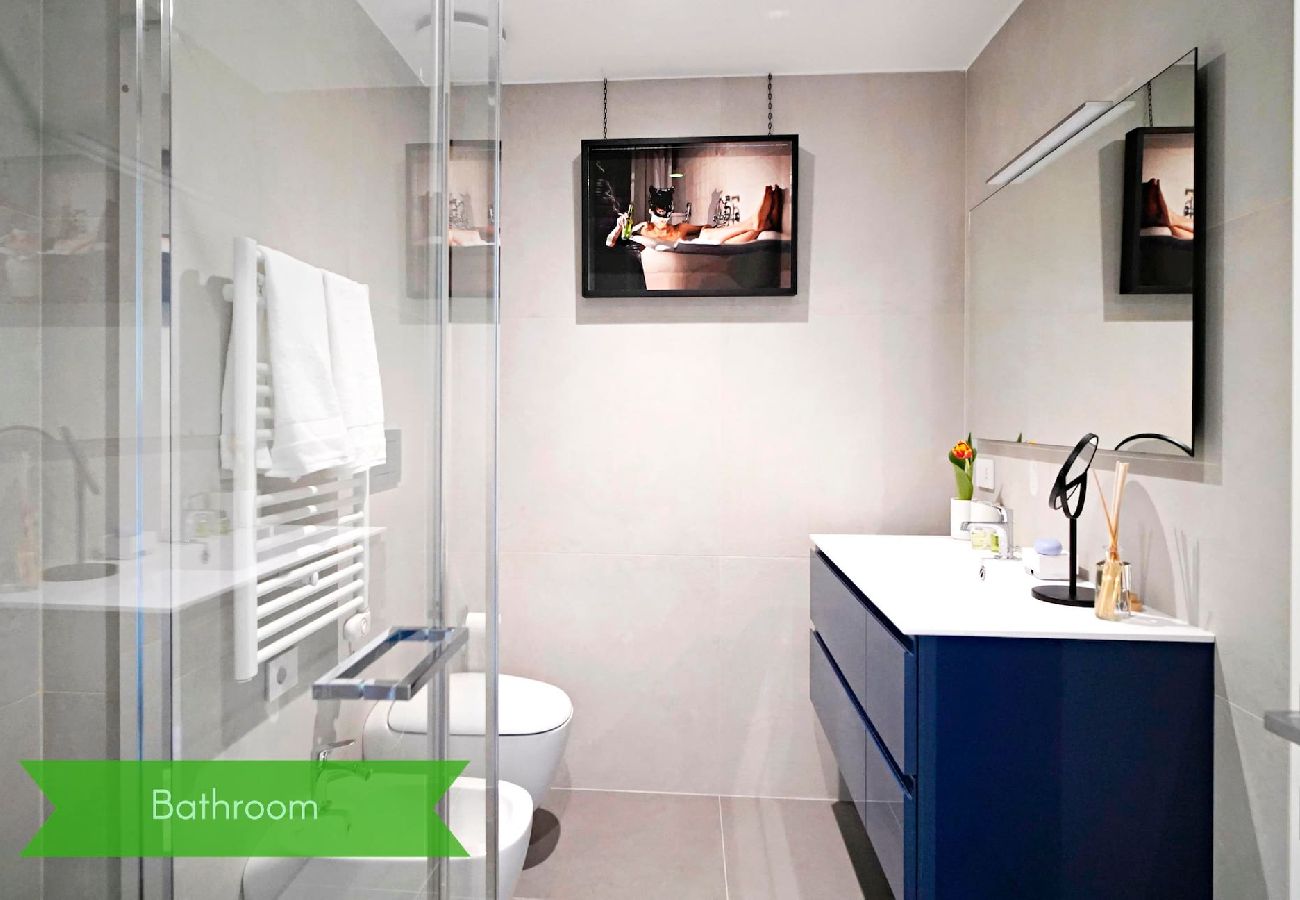 Apartment in Milan - S. Babila Central Tower w/rooftop terrace in San Babila 