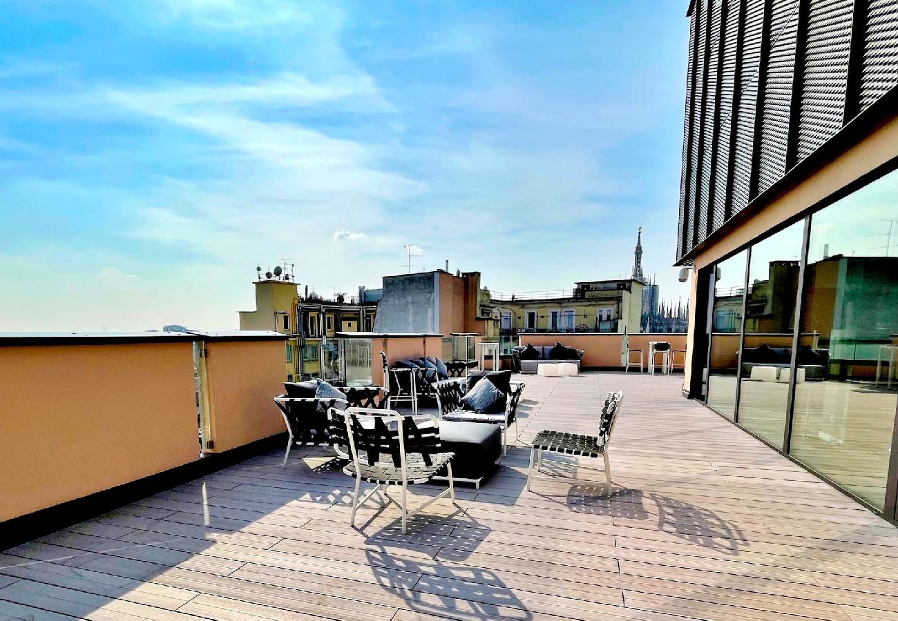 Apartment in Milan - S. Babila Central Tower w/rooftop terrace in San Babila 