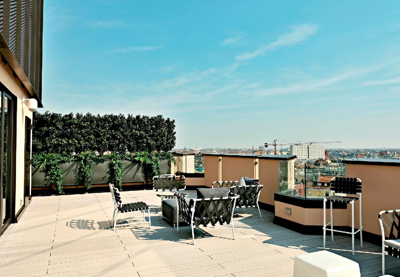 Apartment in Milan - S. Babila Central Tower w/rooftop terrace in San Babila 