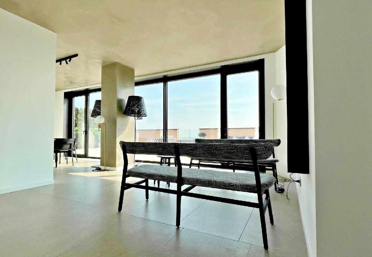 Apartment in Milan - S. Babila Central Tower w/rooftop terrace in San Babila 