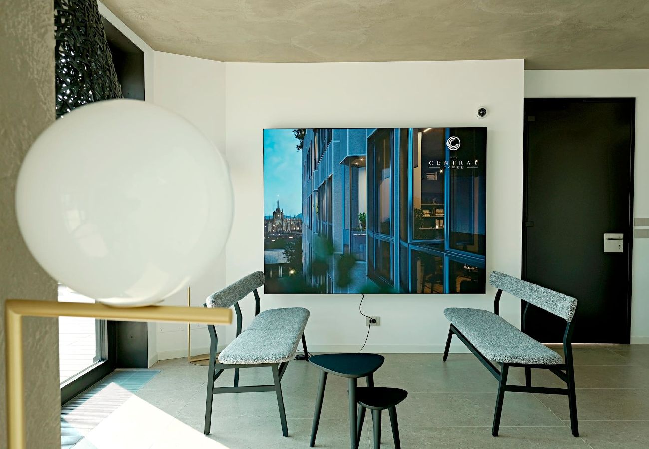 Apartment in Milan - S. Babila Central Tower w/rooftop terrace in San Babila 