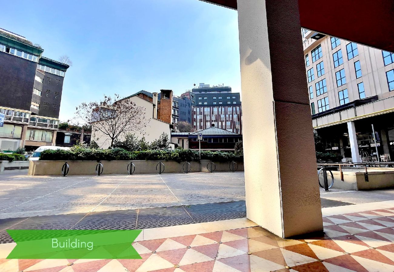 Apartment in Milan - S. Babila Central Tower w/rooftop terrace in San Babila 